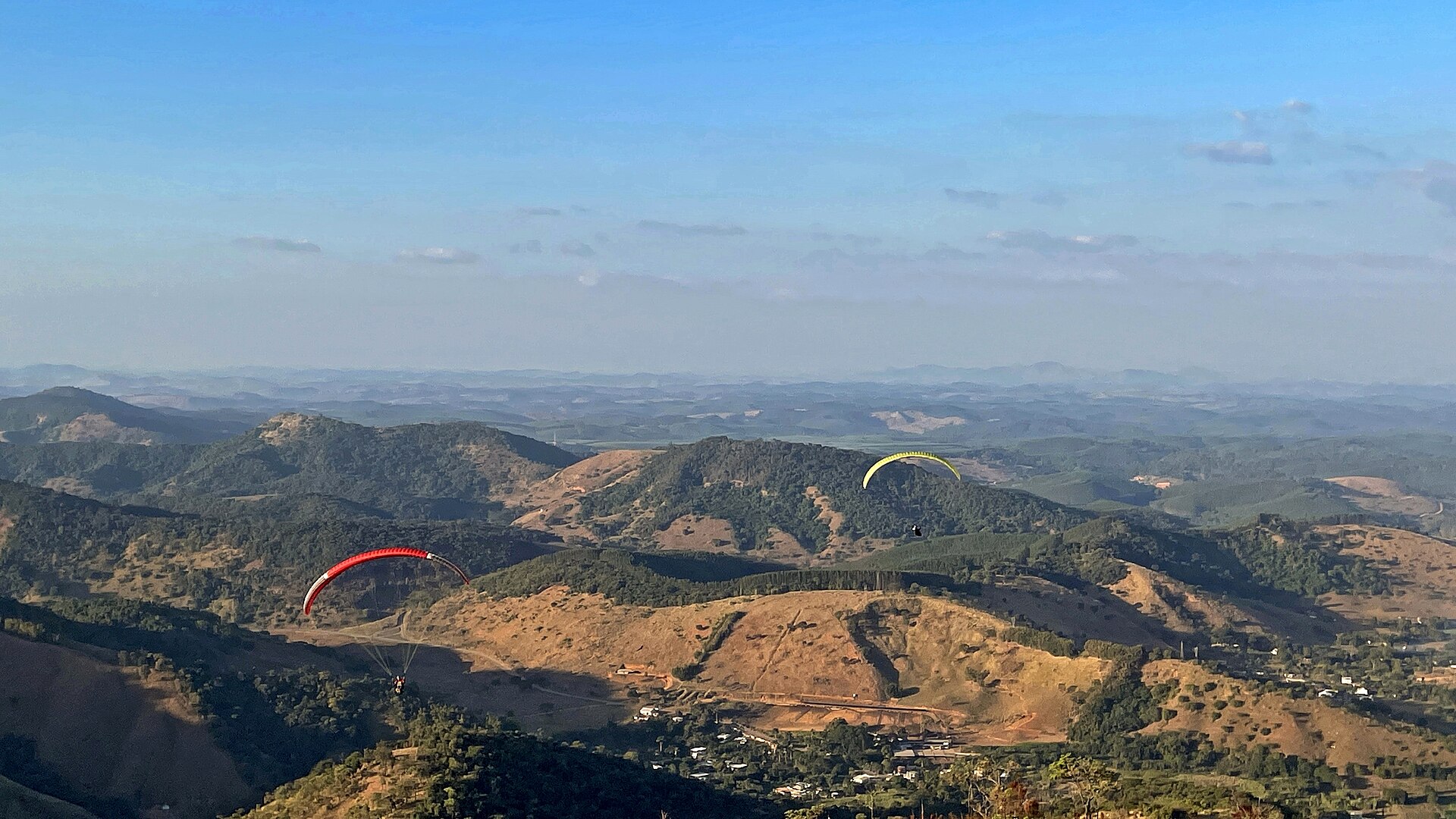 Imagem de referência de Área de Proteção Ambiental de Santana do Paraíso, descrito nos dados abertos como área de Proteção Ambiental de Santana do Paraíso de nível Municipal, localizado (a) em Santana do Paraíso (MG)