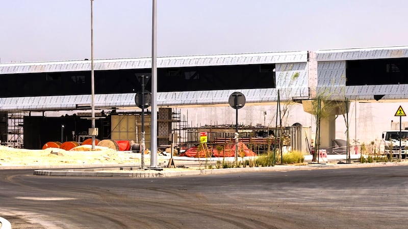 The footbridge connecting the Jumeirah Gulf Estates metro station and the Etihad Rail station