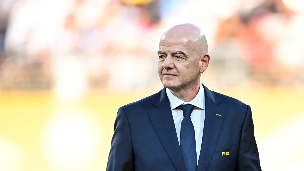 Federação Francesa retira apoio à reeleição de Infantino na Fifa