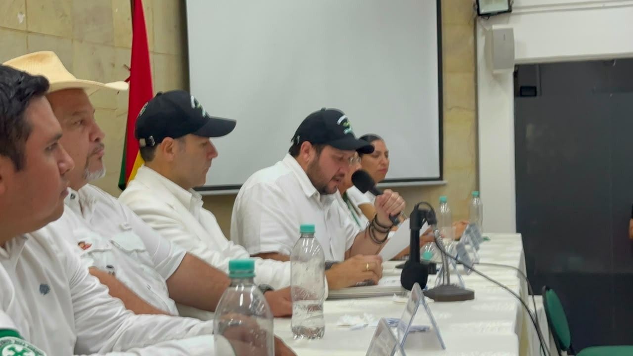 A Assembleia da Cruceñidad concede prazo ao governo até o dia 10 de outubro para atender a demanda de combustível.