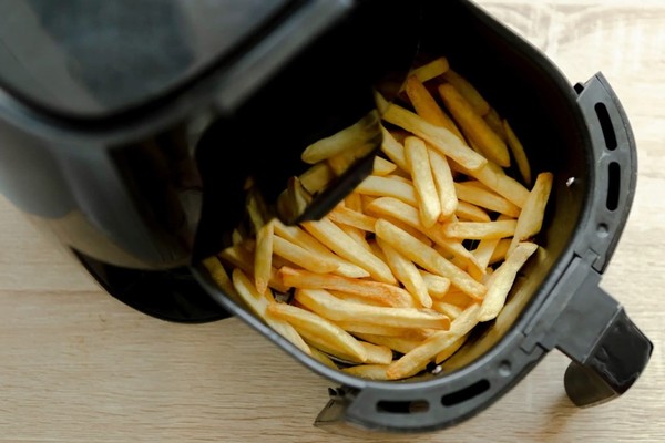6 funções da air fryer que todo mundo usa errado